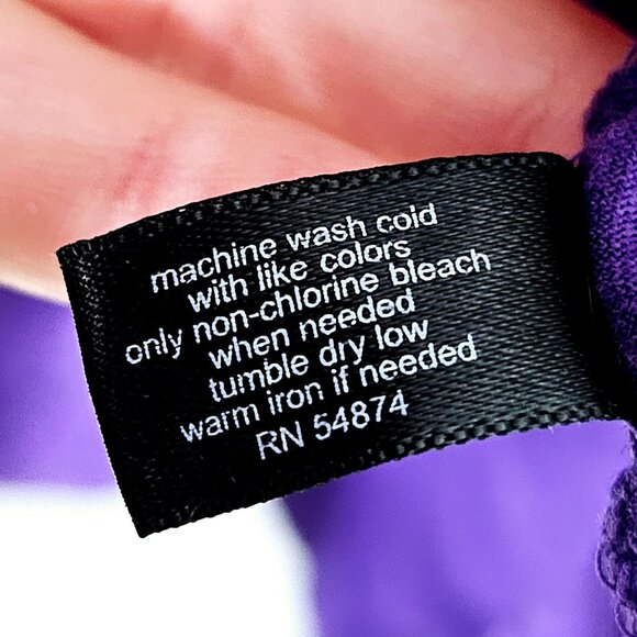 The Limited Purple Pleated Scoop Neck Tee Sz M Womens‎ Short Sleeve~SS10.4 - Picture 3 of 6